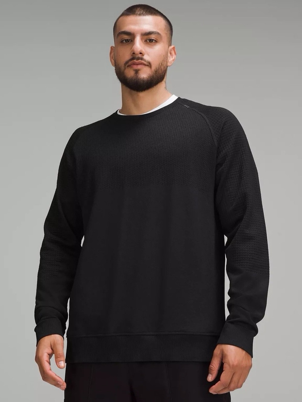 Lululemon Engineered Warmth Long-Sleeve Crew, Black, Men’s Large